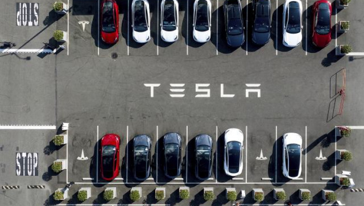 Tesla открыла центр обслуживания на севере Израиля