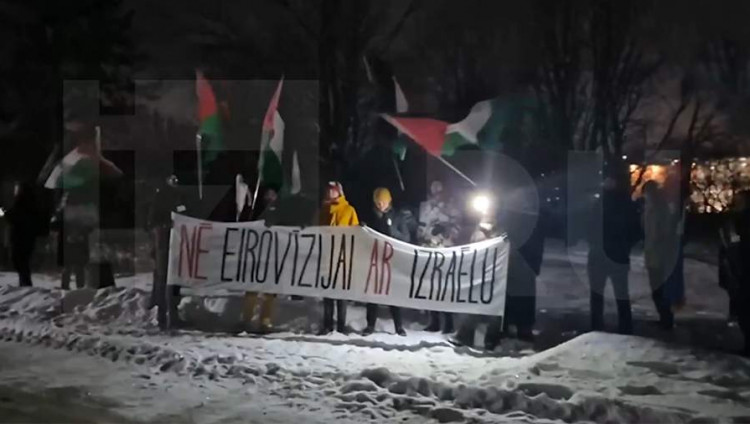 На акцию протеста против участия Латвии в «Евровидении» из-за Израиля пришли 20 человек