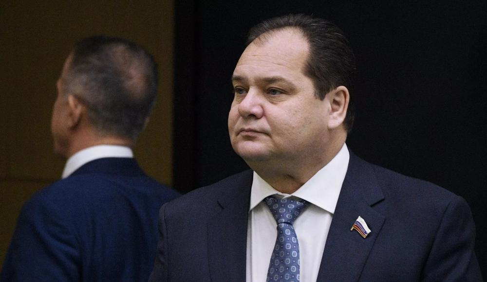 Губернатор ЕАО Ростислав Гольдштейн пообещал, что жилье в Биробиджане сильно подешевеет
