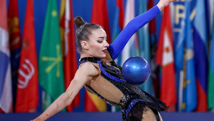 Чемпионка мира по художественной гимнастике Александра Семенова будет представлять Израиль