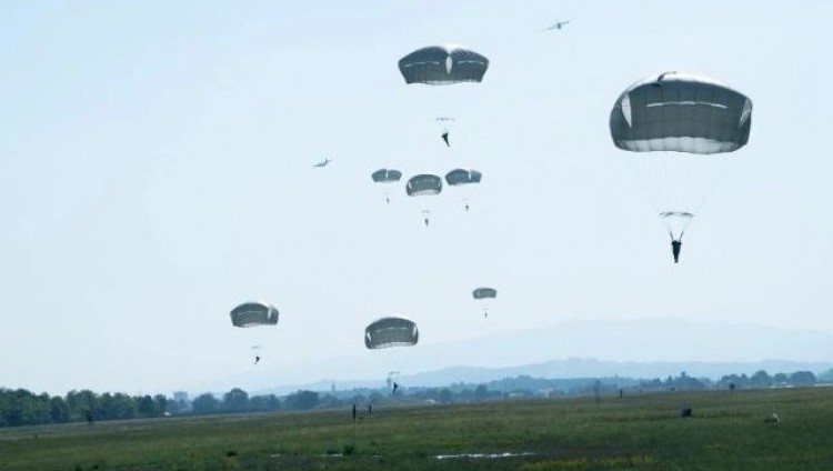 Израильские военные десантировалась в Бахрейне, чтобы отметить два года «Авраамовых соглашений»