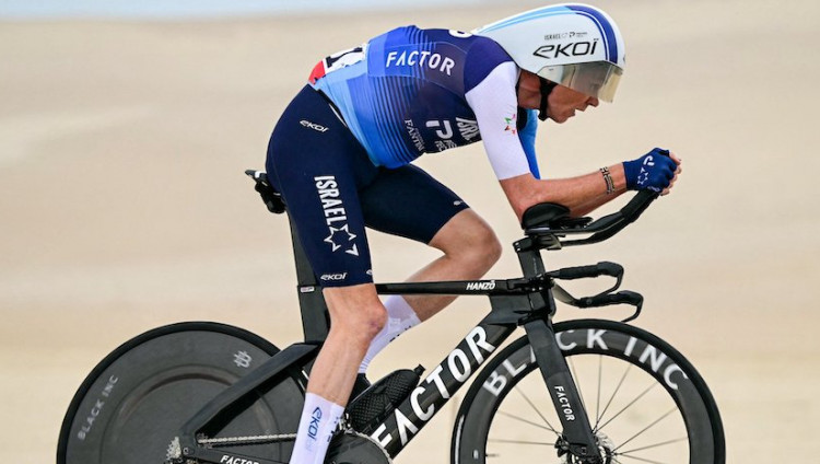 Гонщик команды Israel-Premier Tech Крис Фрум прооперирован после многочисленных травм на тренировке