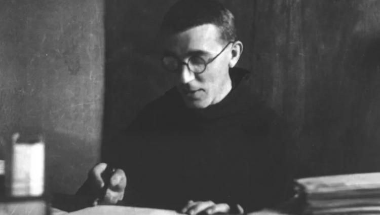 Ватикан причислит к лику святых спасавшего евреев монаха-францисканца