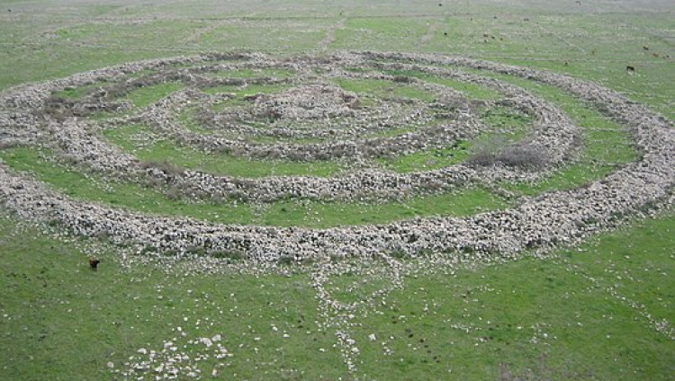 Remote Sensing: на Голанских высотах загадочное «Колесо призраков» сдвинулось на 40 метров