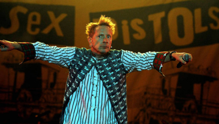 Бывший фронтмен Sex Pistols выступил в защиту Израиля, осудив ХАМАС