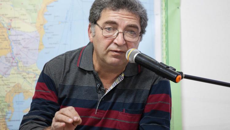 Лев Абрамов: «В идеале поэзия — это тоже музыка»