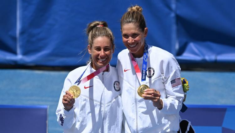 Американская еврейка Аликс Клинеман - олимпийская чемпионка по пляжному волейболу