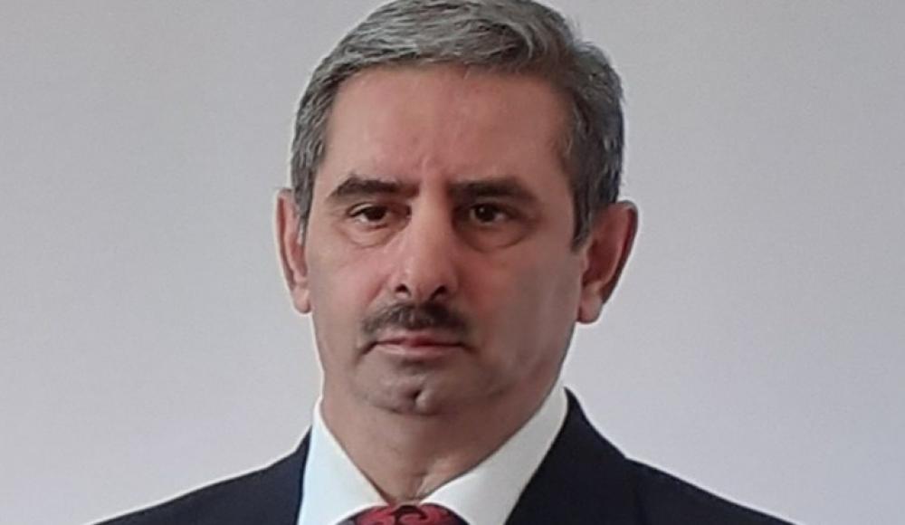 С наградой, Исай Лазаревич!