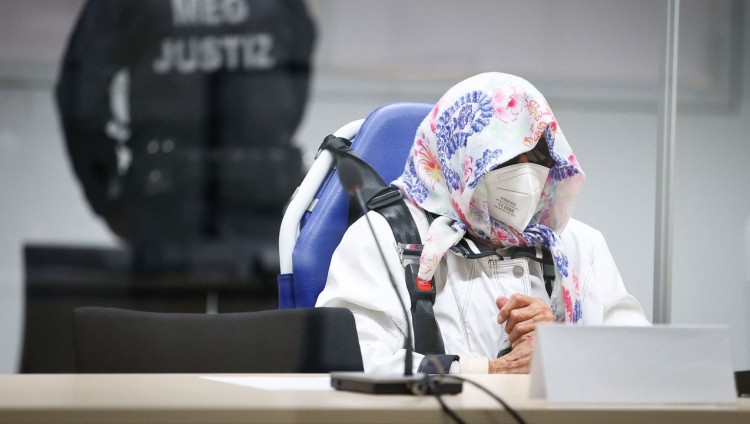 Суд в Германии приговорил 97-летнюю пособницу нацистов к условному сроку