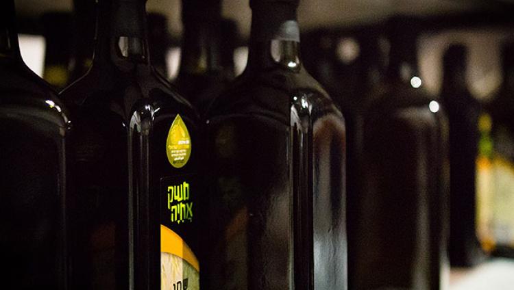 Начались поставки в ОАЭ продукции израильских поселений
