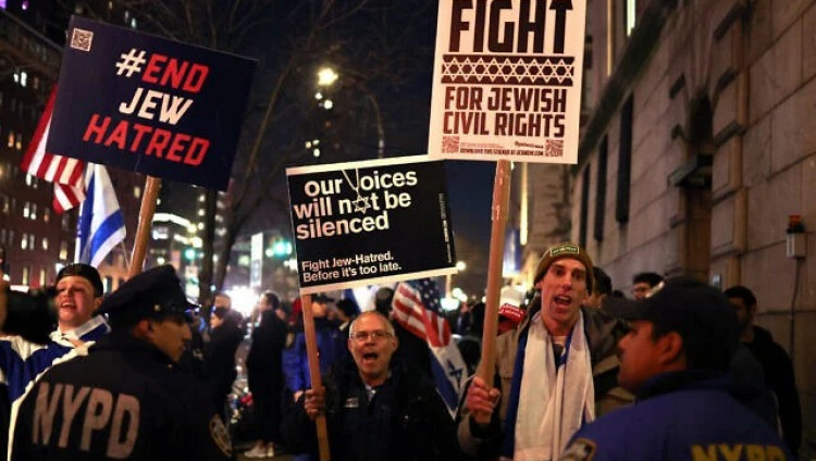 Треть евреев США столкнулась с антисемитизмом в 2025 году