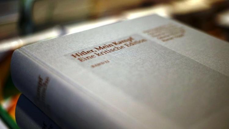 Во Франции вышло критическое издание книги, написанной Гитлером