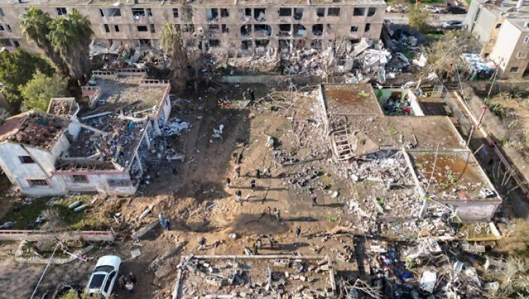 В результате обстрела Ирана в Димоне и Араде ранены 175 человек