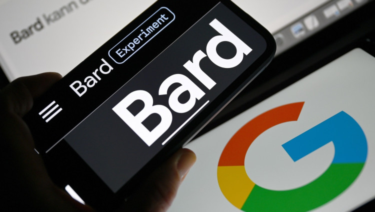 Google запускает версию чат-бота BARD на иврите