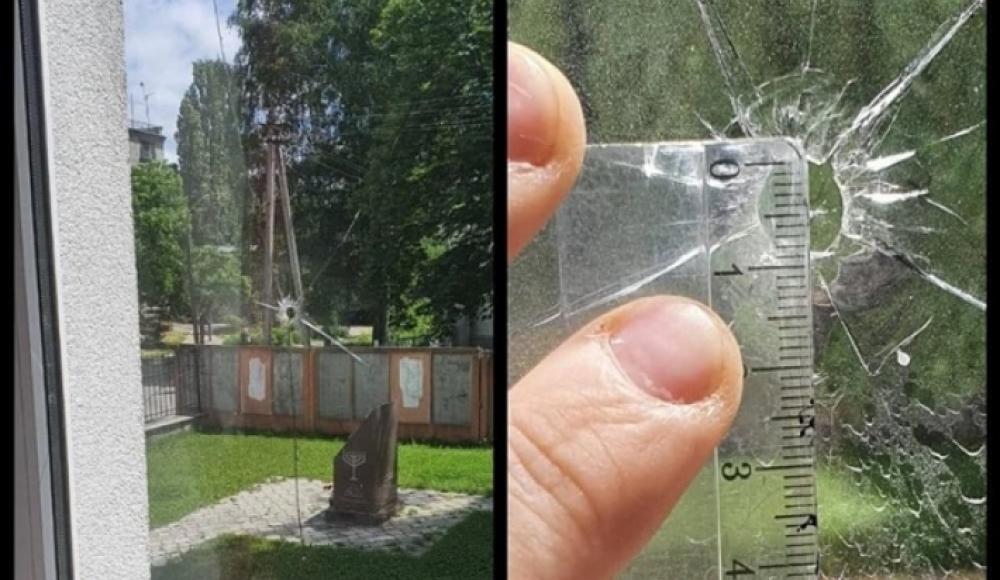 В Кременчуге стреляли в окно синагоги