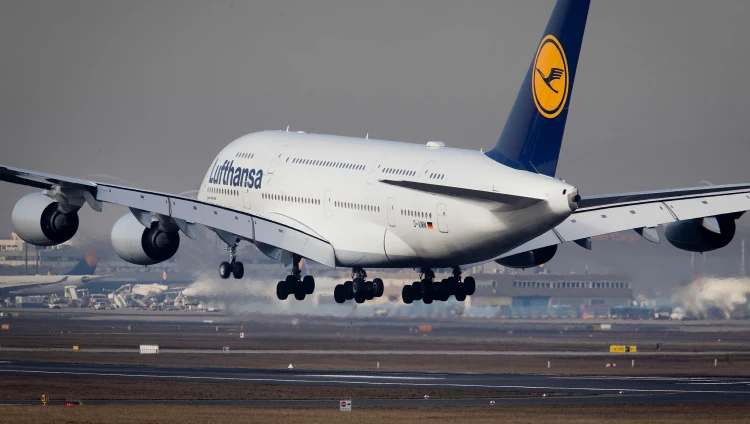 Lufthansa продлила приостановку рейсов в Израиль до июня