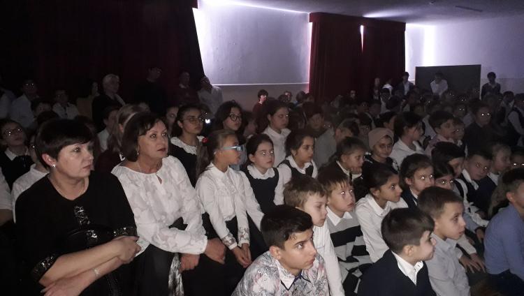 День памяти жертв Холокоста в пятигорской еврейской школе