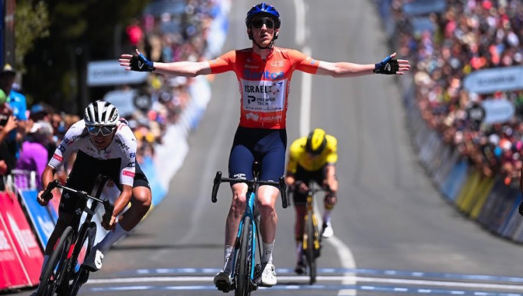 Велогонщик команды Израиля стал победителем гонки Tour Down Under в Австралии