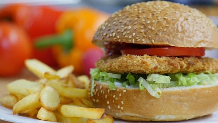 Nestlé начинает сотрудничество с Израилем по выращиванию «мяса из пробирки»