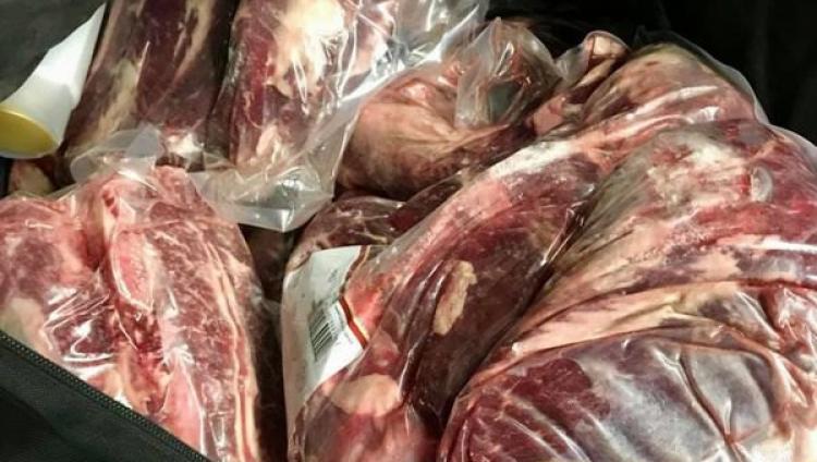 Израильтянин пытался ввезти в Киев из Лондона 150 кг сырого мяса 
