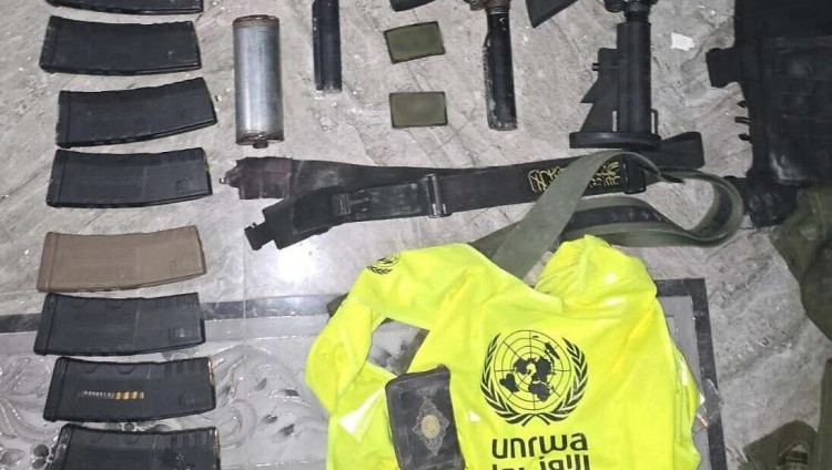 В ходе рейда ЦАХАЛа на Западном берегу в тайнике с оружием обнаружился жилет БАПОР
