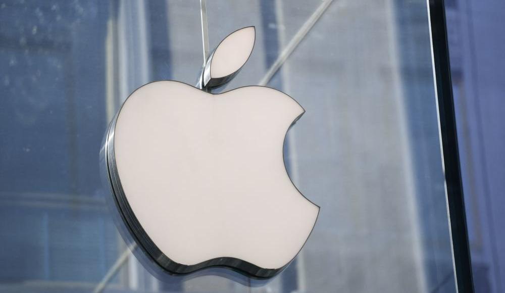 Корпорация Apple подала в суд на израильскую компанию