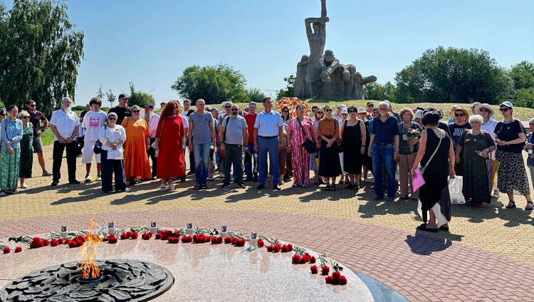 В Ростове почтили память жертв Змиевской балки