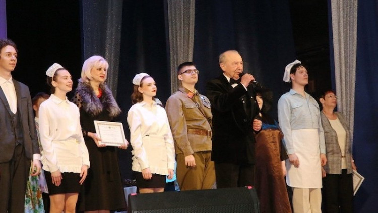 Мюзикл «Шницель по-биробиджански» собрал аншлаг в биробиджанском Дворце культуры