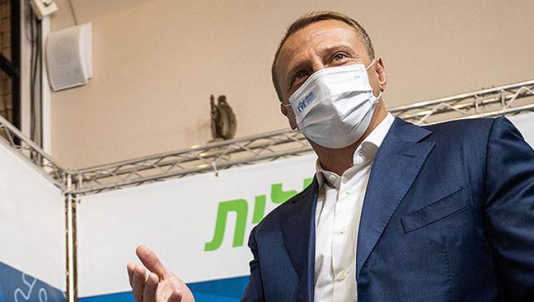 Развозов: несмотря на признание «Спутника», россияне пока не смогут въехать в Израиль