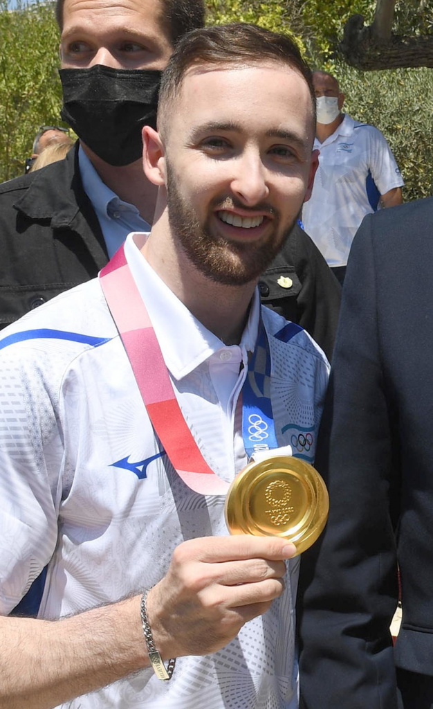 Artem_Dolgopyat_Honored_at_Beit_HaNassi,_in_Jerusalem_(5136)_(cropped).jpg