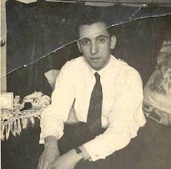 3219743349.jpg