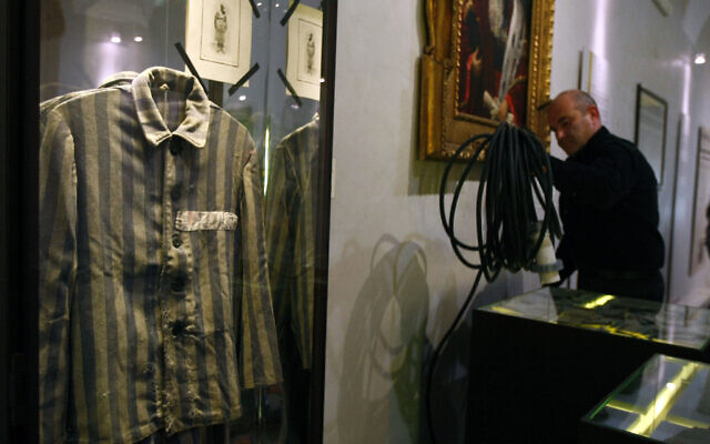 AP10011519802-640x400.jpg