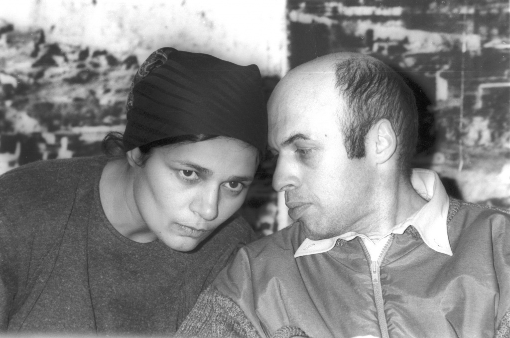 Natan-Avital-Sharansky-arrive-in-Israel-1986.-Photo-Israel-Simionsky.-Dan-Hadani-Archive-Pritzker-Family-National-Photography-Collection-National-Library-of-Israel.jpg