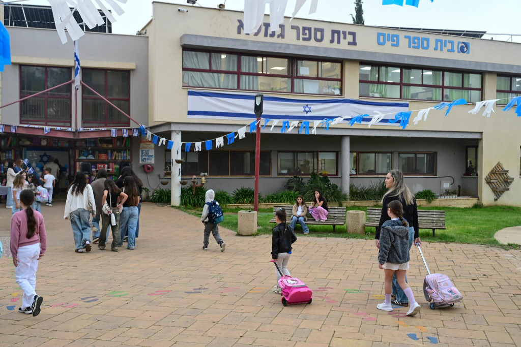 F260419MG10.jpg