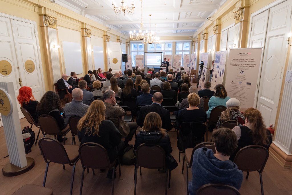 Otkritije odnoj iz vistavok, 2019 Museum-2588 (2).jpg