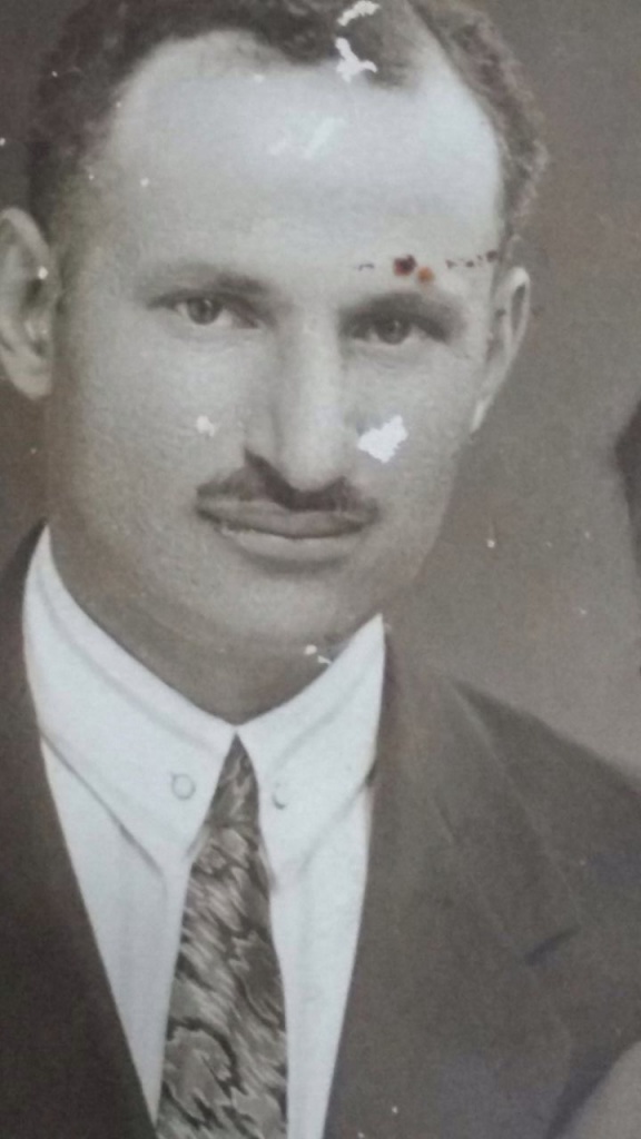 Ханукаев Пинхас Ильич, главврач.JPG