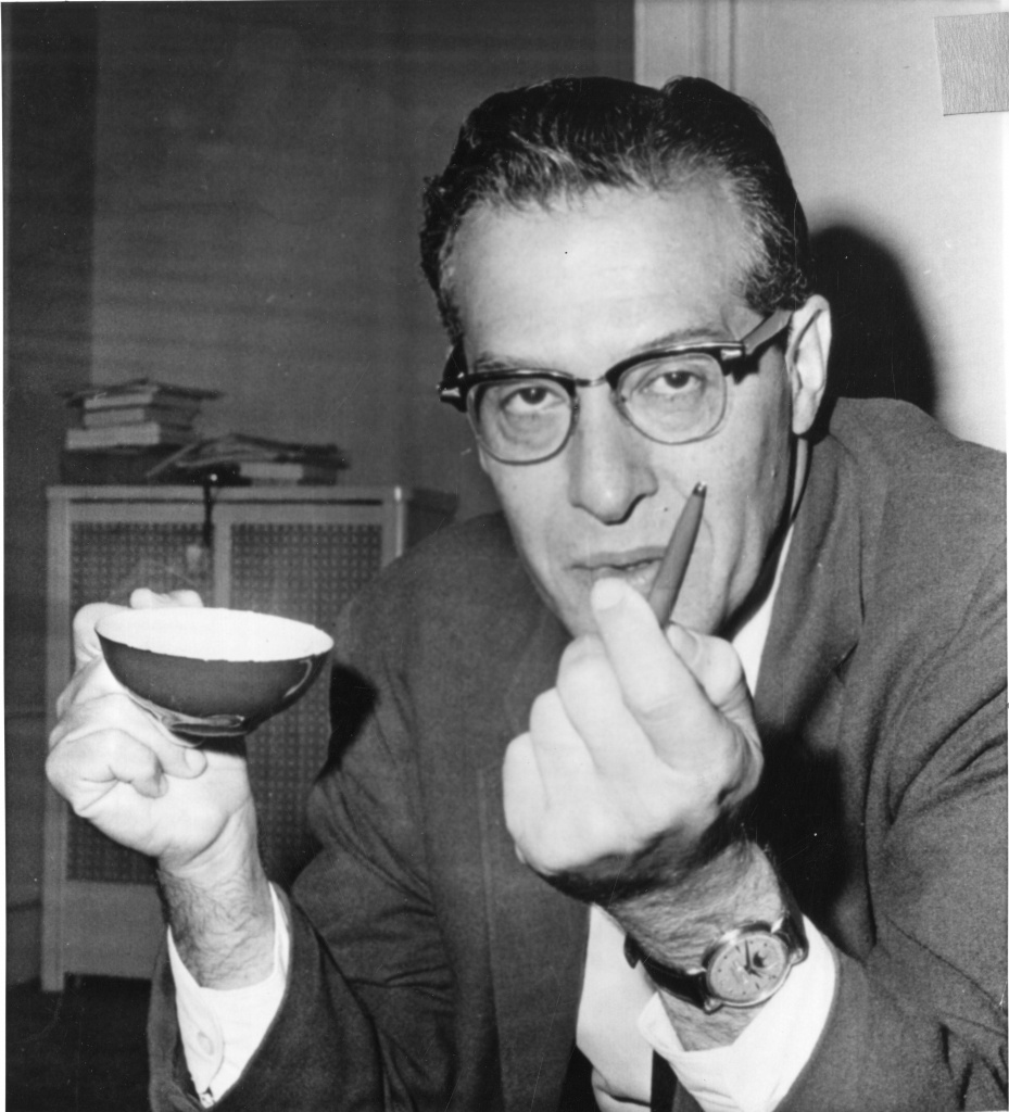 Julian_Schwinger,_1965.jpg