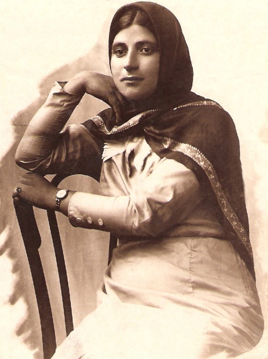 1. . Шушен Юсуфова-Гаврилова .jpg