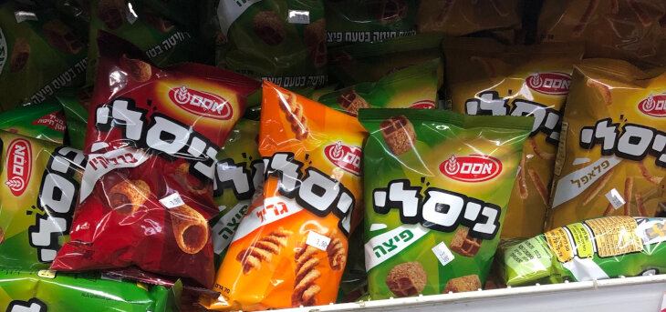 Top-Ten-Israeli-Snacks_htm_51aa5580bedd6625.jpg