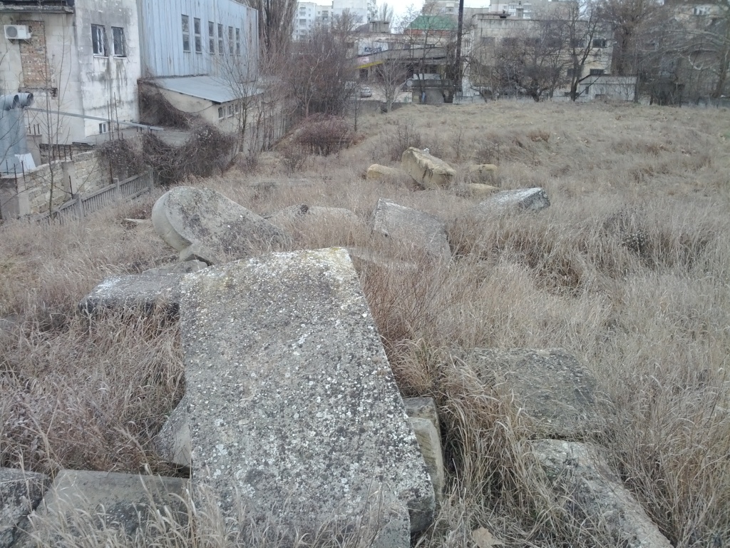 10. Разрушенные памятники 315.jpg
