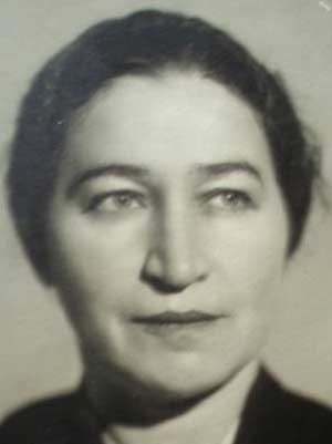 Polina-Zhemchuzhina-01.jpg Polina-Zhemchuzhina-01.jpg