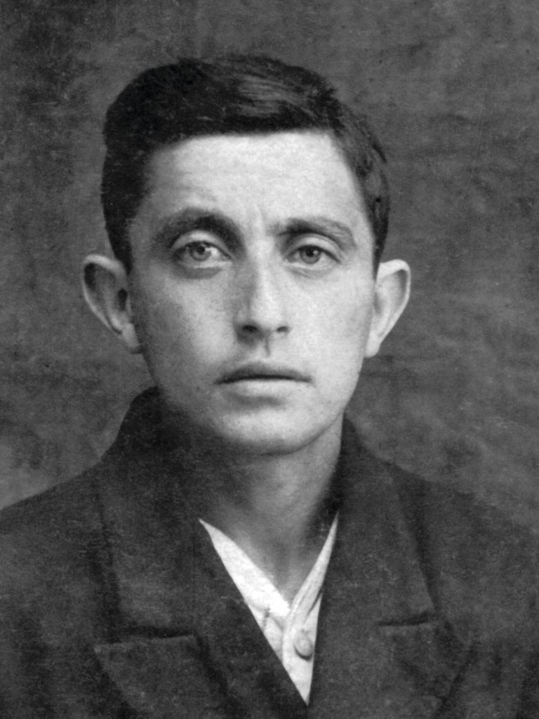 1-Рувим Куренец 1943.jpg 1-Рувим Куренец 1943.jpg