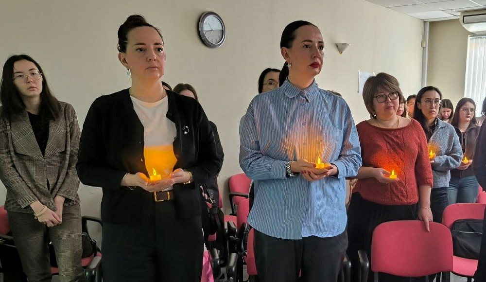 Свечи в память о жертвах Холокоста зажгли в Астрахани