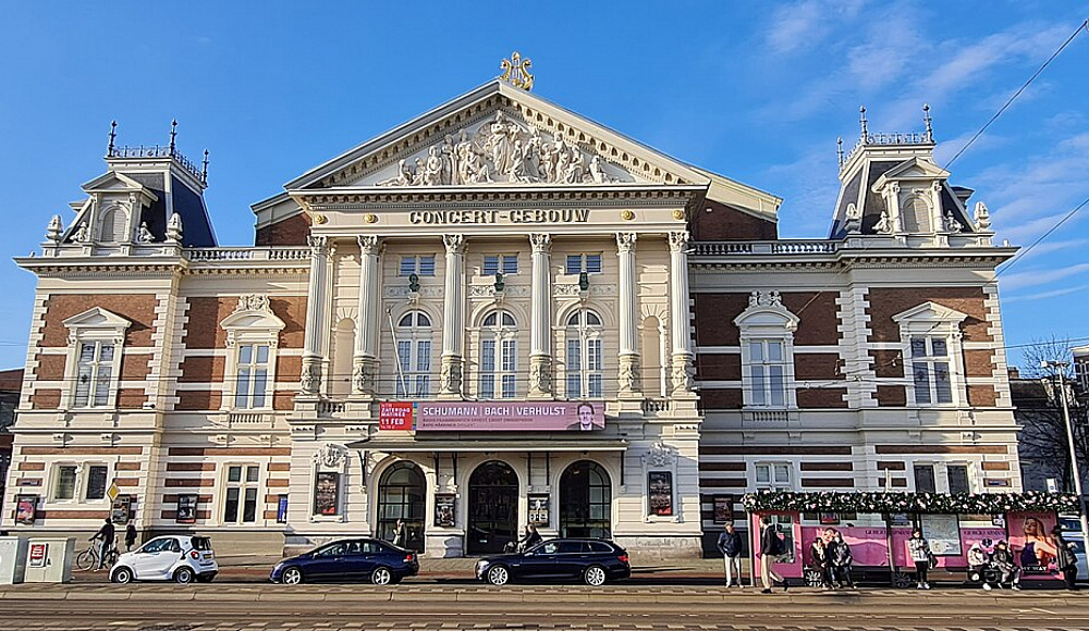Concertgebouw отменил ханукальный концерт из-за участия главного кантора Армии обороны Израиля