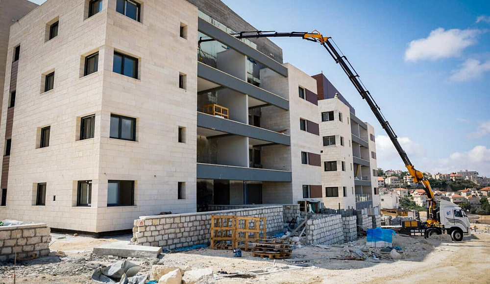 Более 85 000 иностранных рабочих прибыли в Израиль с начала войны