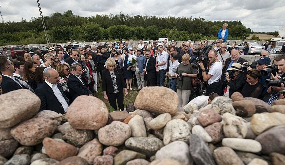 «Яд Вашем» осудил новый мемориал в Польше, обвиняющий в резне евреев в Едбавне немцев, а не поляков
