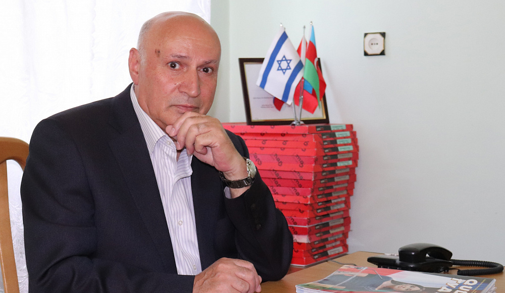 Служа родному языку: Геник Исаков