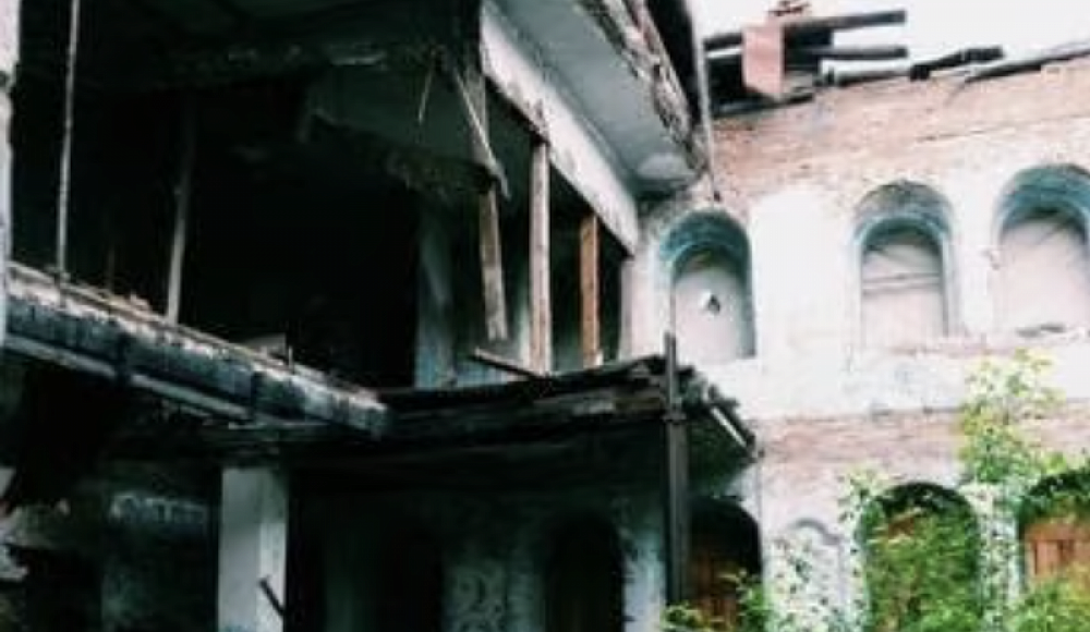 В Кузбассе за рубль продают бывшую синагогу и еще три памятника архитектуры