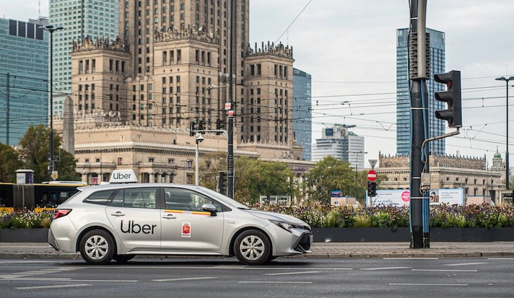 Водитель Uber в Варшаве отказался брать пассажира, потому что тот еврей