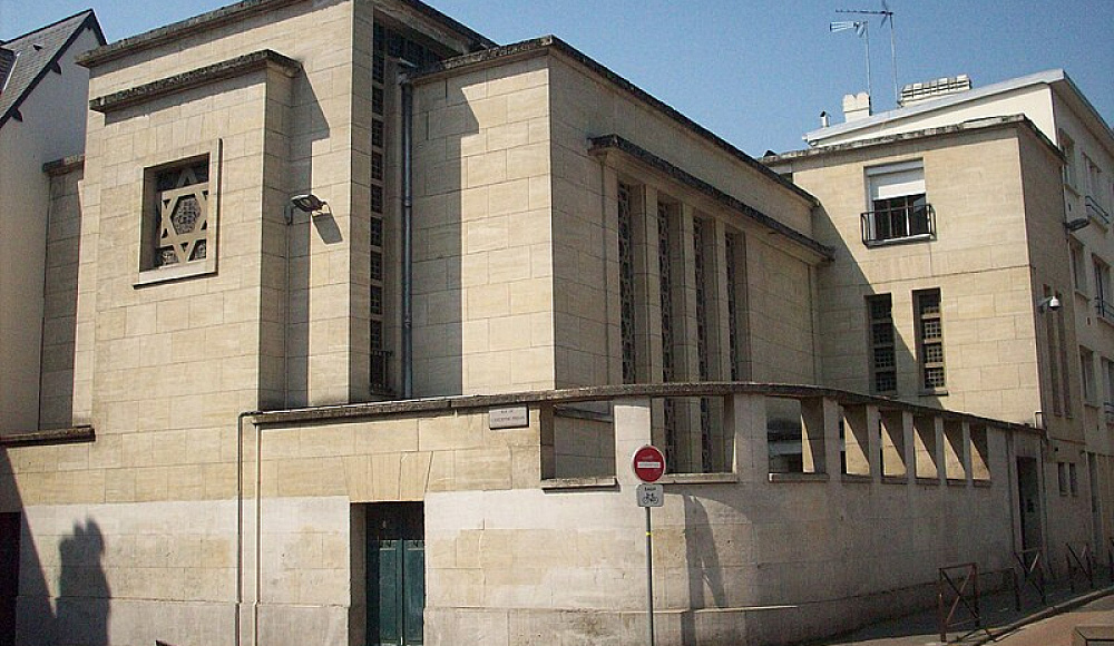 Пытавшийся поджечь синагогу злоумышленник застрелен во Франции